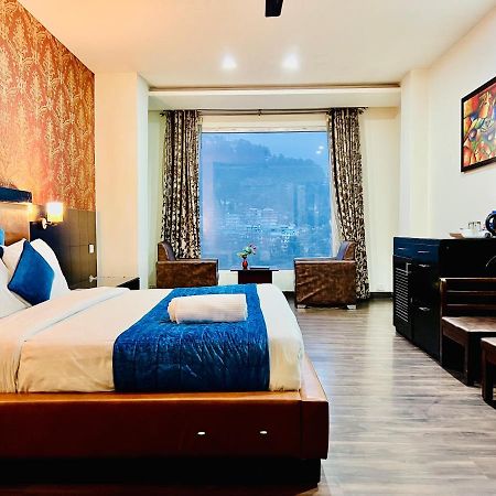 Eagle Nest Dharamshala Hotel Bagian luar foto