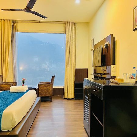 Eagle Nest Dharamshala Hotel Bagian luar foto