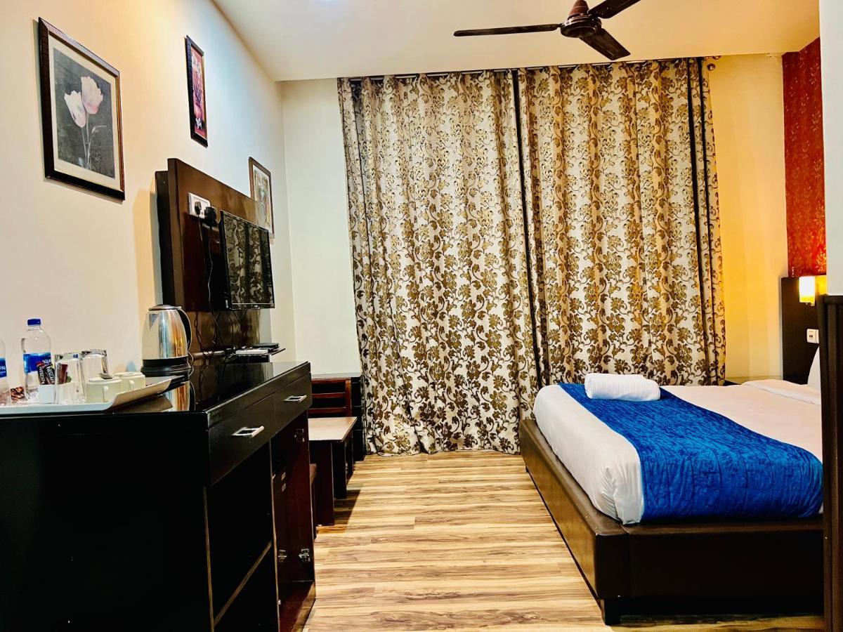Eagle Nest Dharamshala Hotel Bagian luar foto