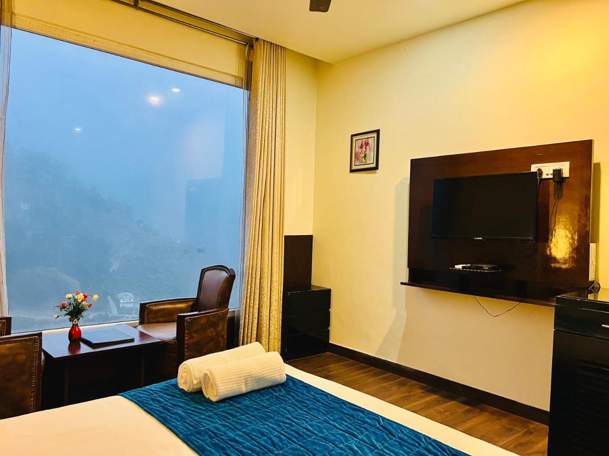 Eagle Nest Dharamshala Hotel Bagian luar foto